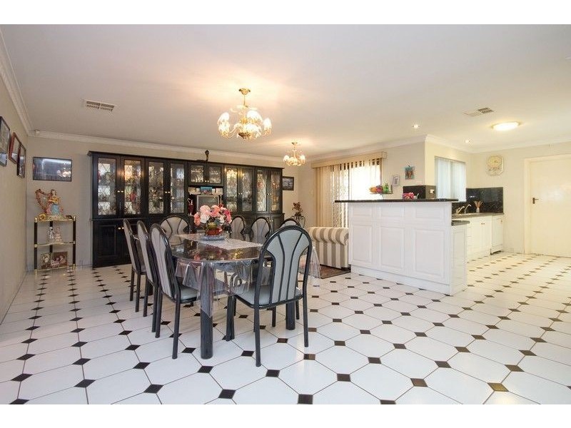 1 Cherry Avenue, North Haven SA 5018