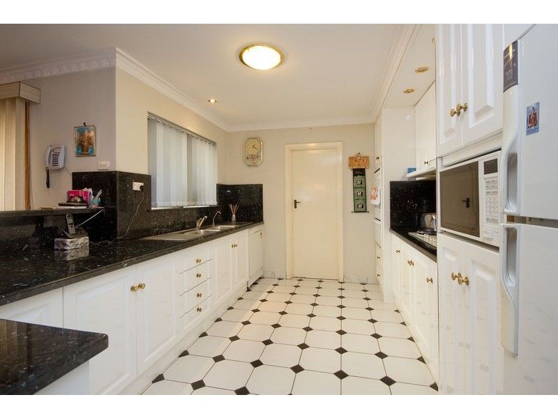 1 Cherry Avenue, North Haven SA 5018