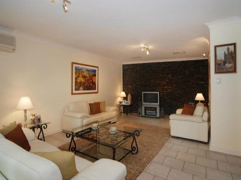 20 Kinnane Crescent, Pasadena SA 5042