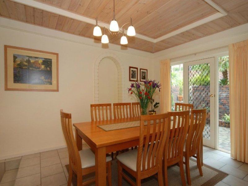 20 Kinnane Crescent, Pasadena SA 5042