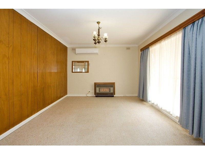 8 Sando Avenue, Tranmere SA 5073