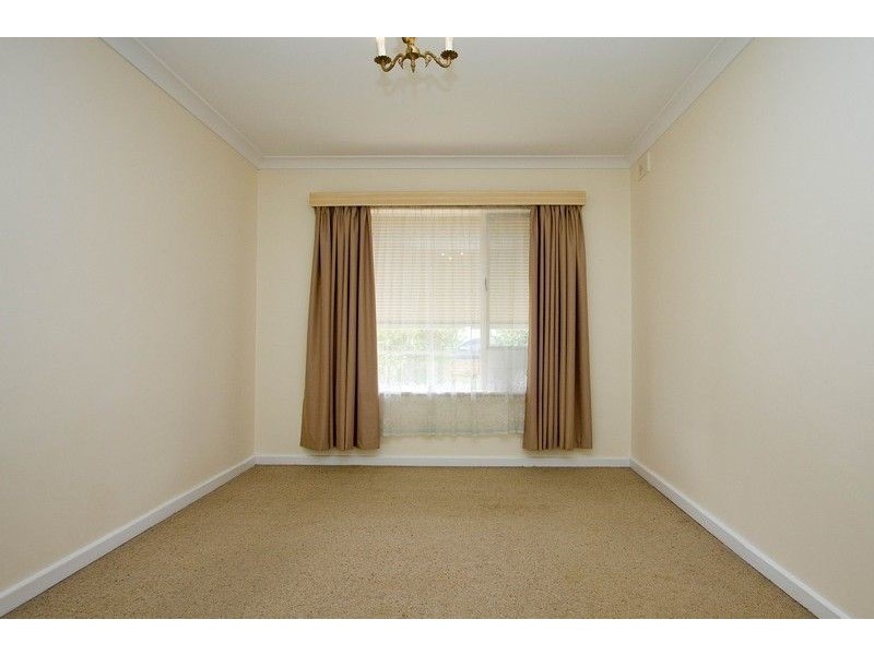 8 Sando Avenue, Tranmere SA 5073