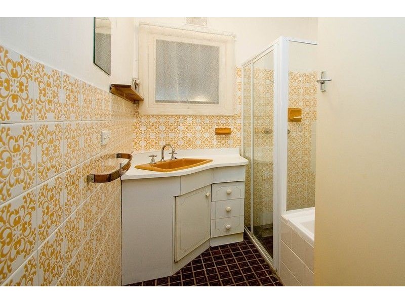 24 Malbaru Avenue, Ingle Farm SA 5098