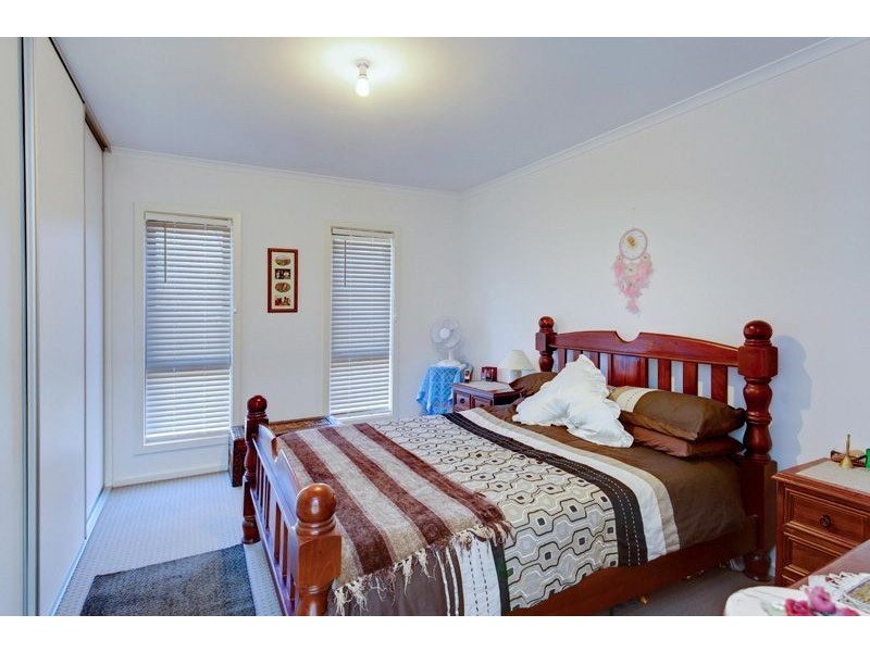 1/3-5 Railway Crescent, Evanston SA 5116
