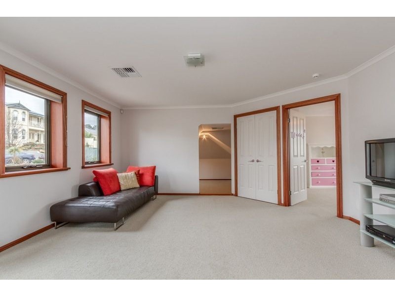 14 Craigburn Farm Circuit, Craigburn Farm SA 5051