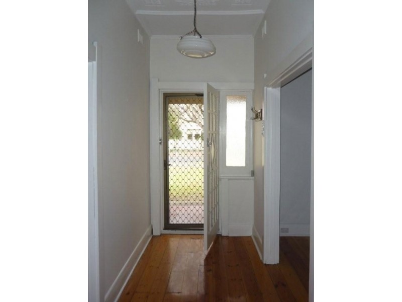 31 Dinwoodie Avenue, Clarence Gardens SA 5039