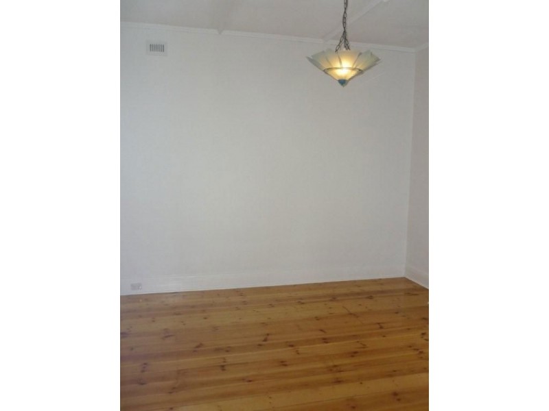 31 Dinwoodie Avenue, Clarence Gardens SA 5039