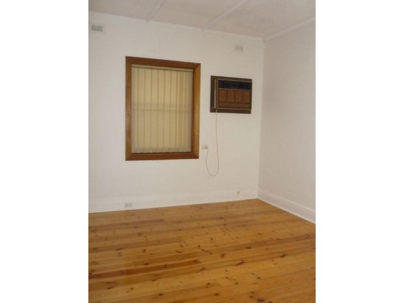 31 Dinwoodie Avenue, Clarence Gardens SA 5039