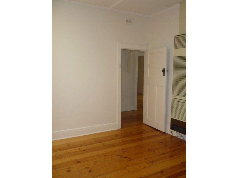 31 Dinwoodie Avenue, Clarence Gardens SA 5039