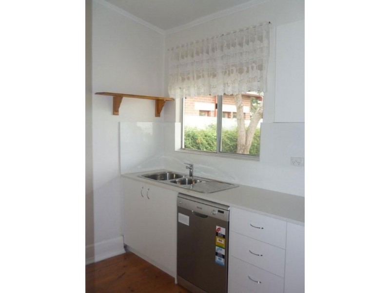 31 Dinwoodie Avenue, Clarence Gardens SA 5039