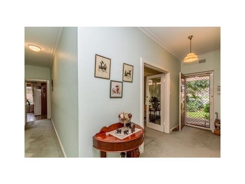 22 Colwood Avenue, Fulham SA 5024