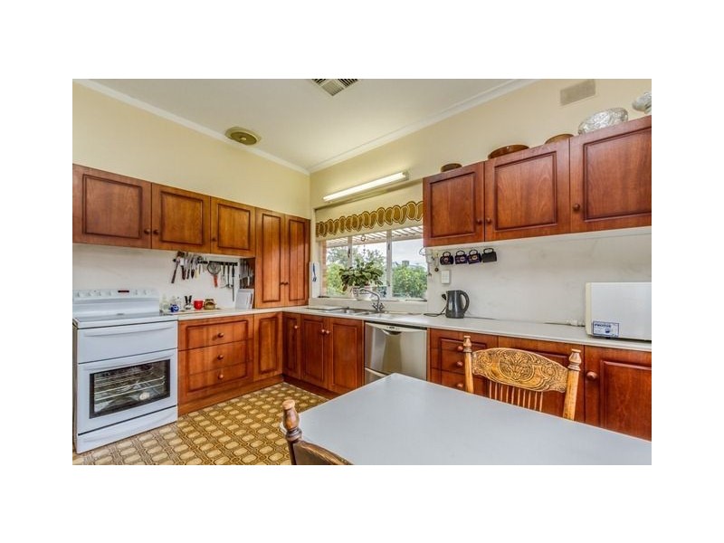 22 Colwood Avenue, Fulham SA 5024