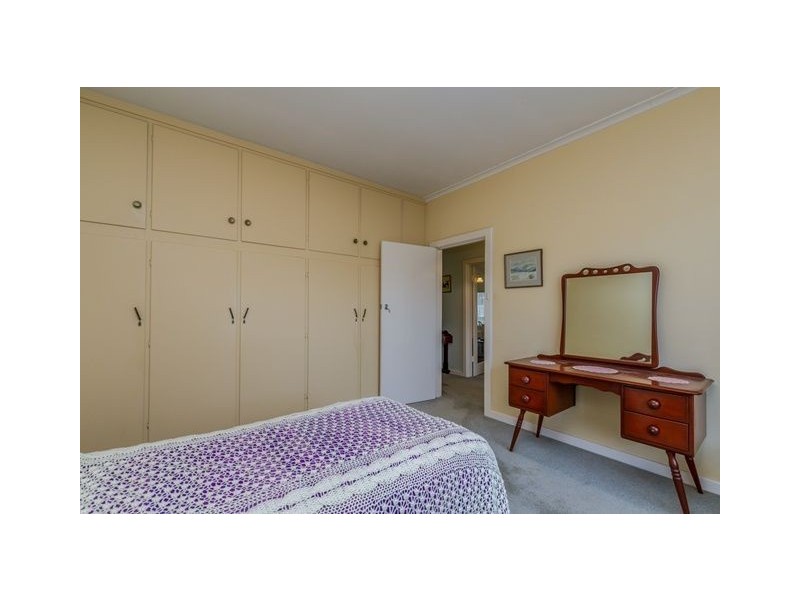 22 Colwood Avenue, Fulham SA 5024