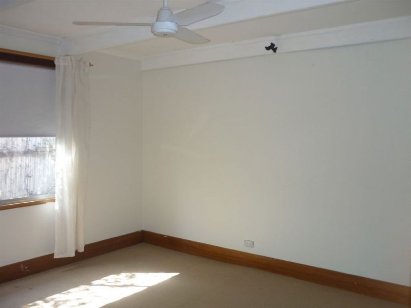 34 Prince George Pde, Colonel Light Gardens SA 5041