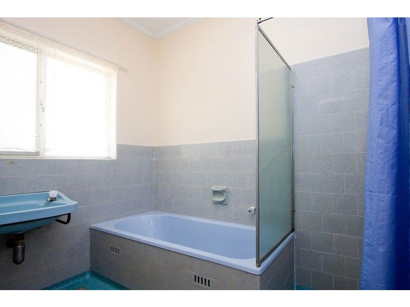 8 Sando Ave, Tranmere SA 5073