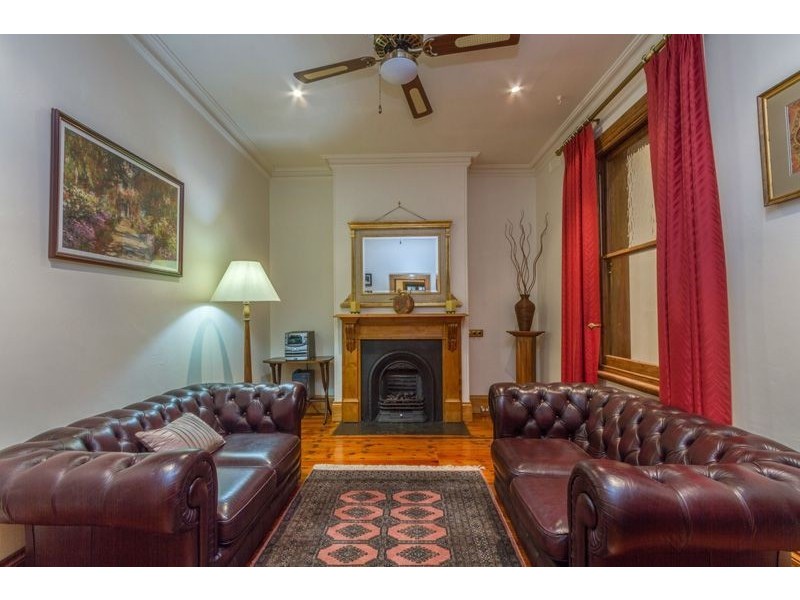 37 Burt Avenue, Hilton SA 5033