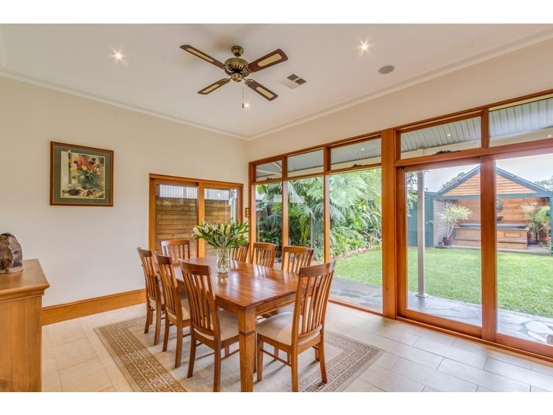 37 Burt Avenue, Hilton SA 5033