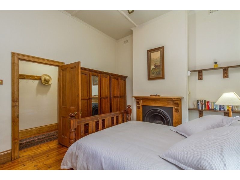 37 Burt Avenue, Hilton SA 5033