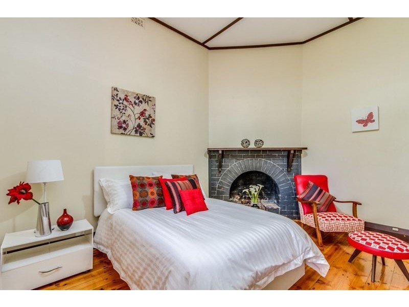 15 Birkdale Avenue, Clarence Park SA 5034