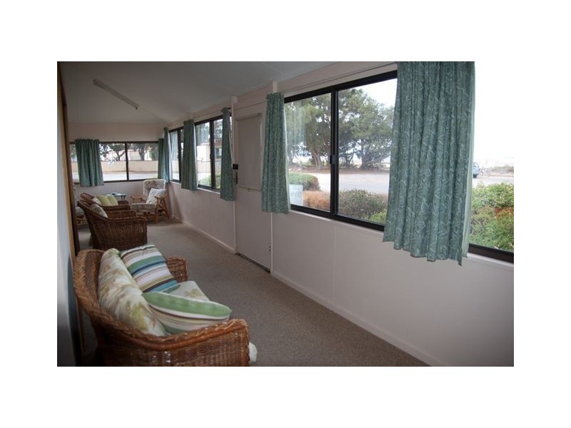 3 Marine Parade, Port Vincent SA 5581