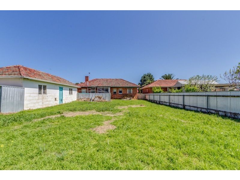 12 Athol Street, Clovelly Park SA 5042