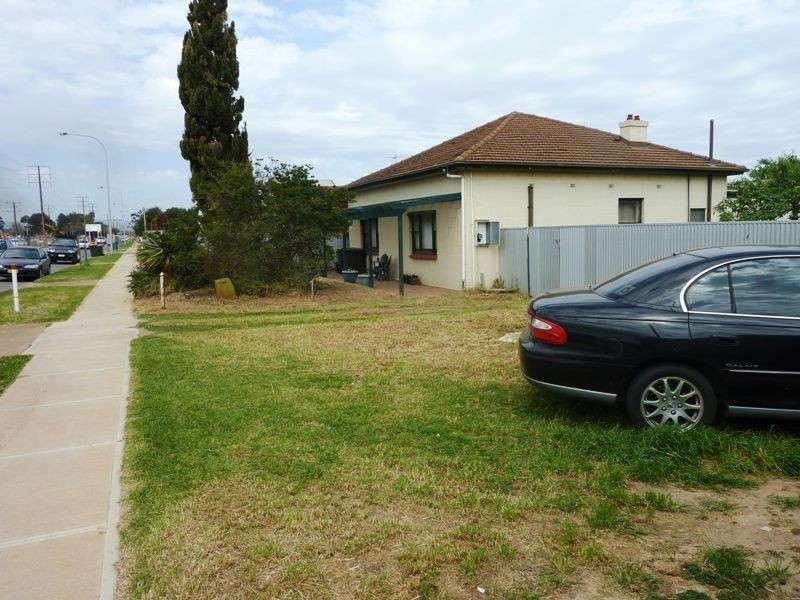 1100 Old Port Road, Hendon SA 5014