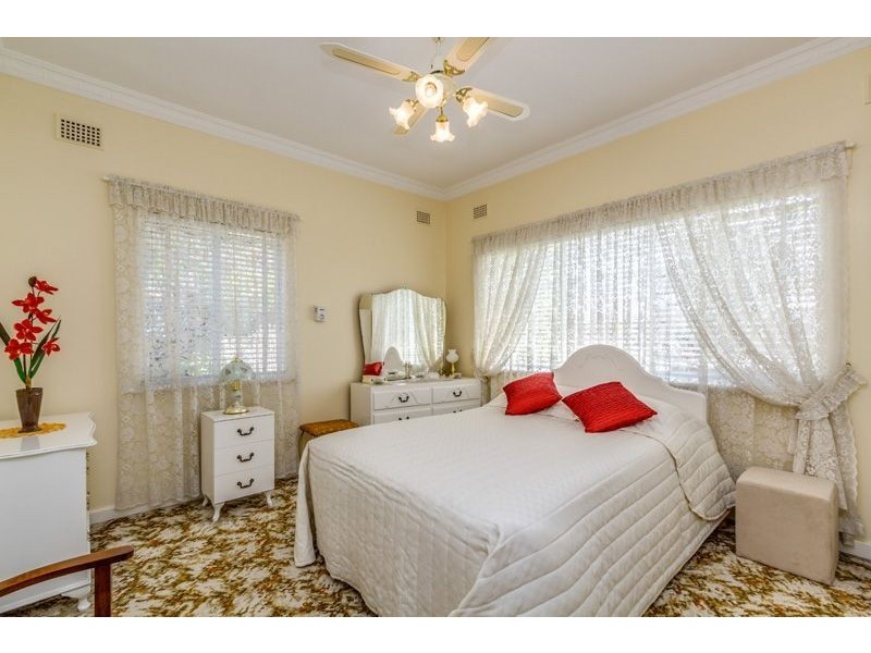 32 Wolseley Terrace, Ascot Park SA 5043