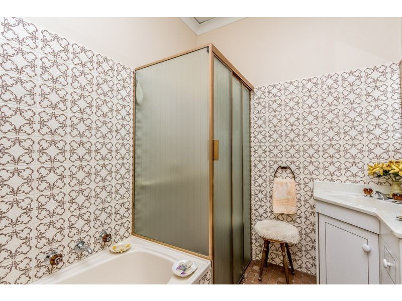 32 Wolseley Terrace, Ascot Park SA 5043