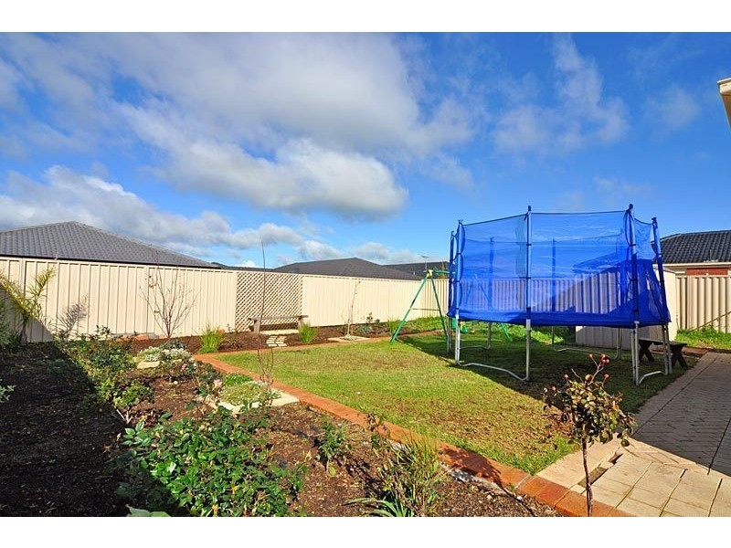 90 Pridham Boulevard, Aldinga Beach SA 5173