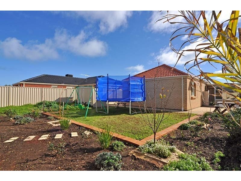 90 Pridham Boulevard, Aldinga Beach SA 5173