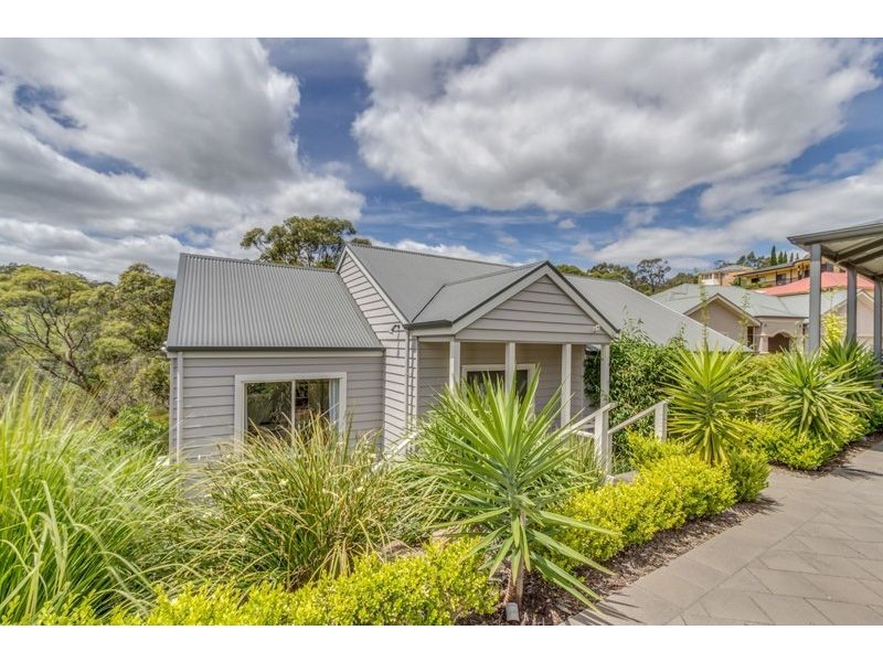 5A Hillside Court, Aberfoyle Park SA 5159