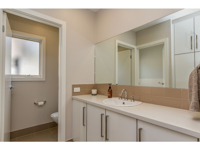 5A Hillside Court, Aberfoyle Park SA 5159