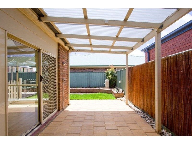 30 Blue Wren Circuit, Mawson Lakes SA 5095