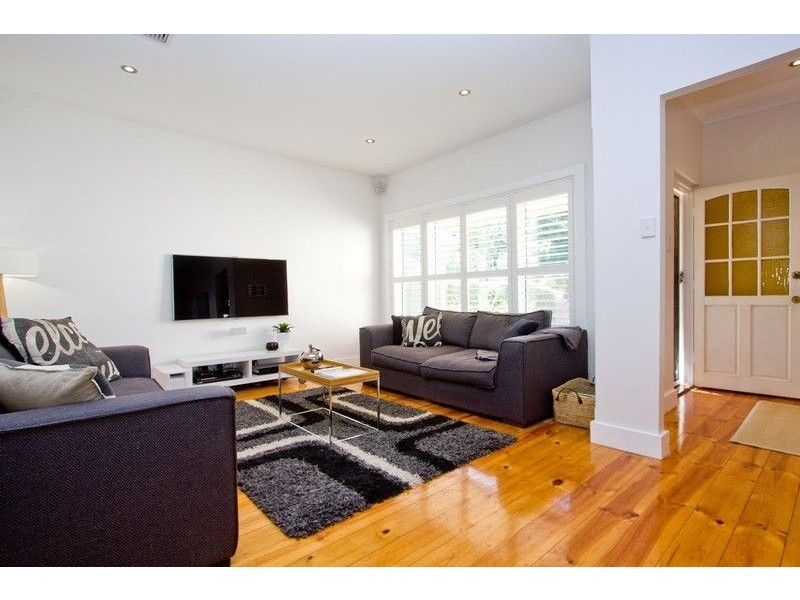 15 Keys Road, Lower Mitcham SA 5062