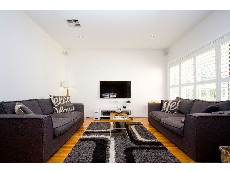 15 Keys Road, Lower Mitcham SA 5062