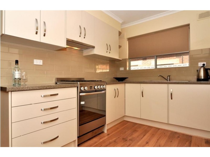 2/19 Illawarra Avenue, Hove SA 5048