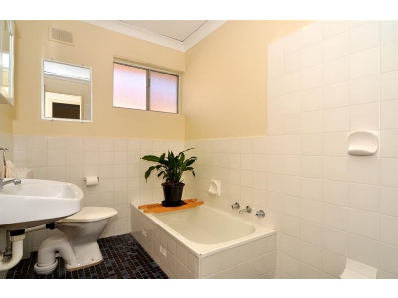 2/19 Illawarra Avenue, Hove SA 5048