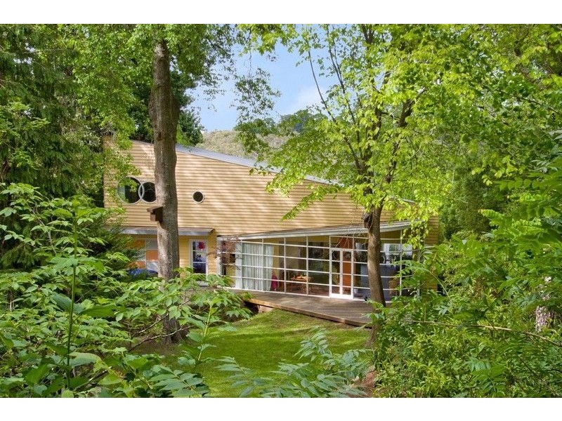 22 Madeline Road, Stirling SA 5152