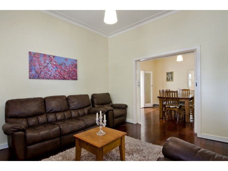 36 Forest Avenue, Black Forest SA 5035