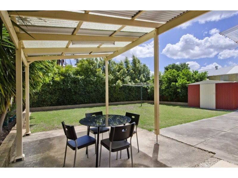 36 Forest Avenue, Black Forest SA 5035