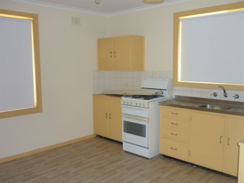 3 Grange Road, Lower Mitcham SA 5062