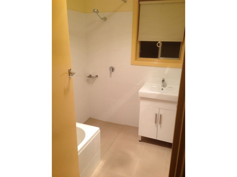 3 Grange Road, Lower Mitcham SA 5062