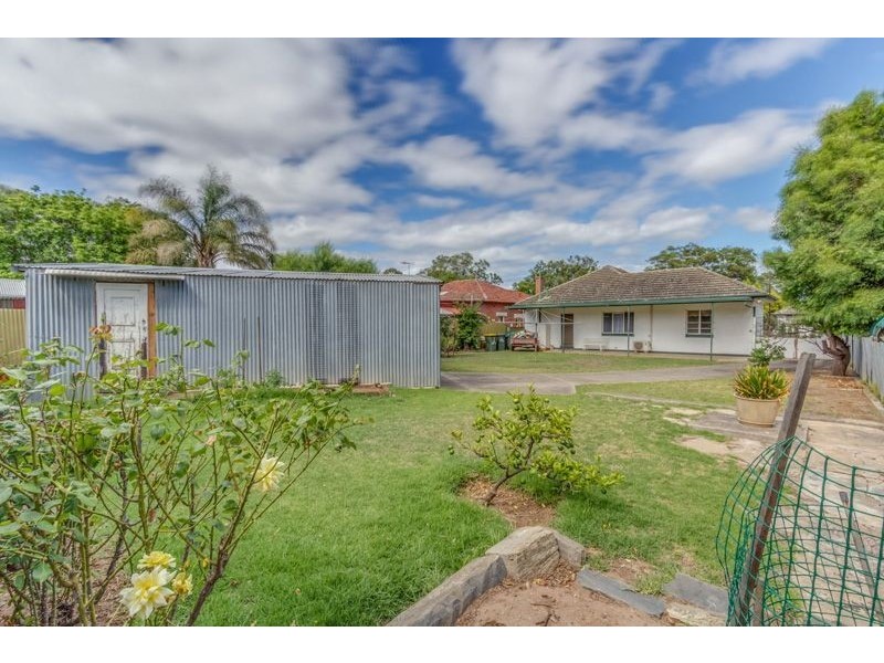 47 Hill Avenue, Cumberland Park SA 5041