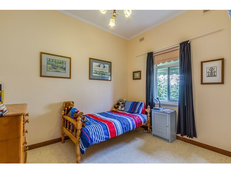 63 Kyeema Avenue, Cumberland Park SA 5041