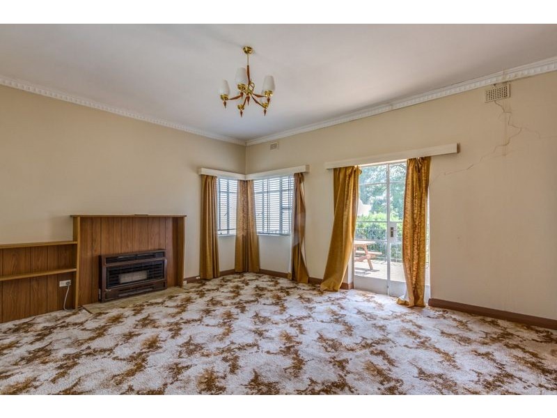 8 Highland Avenue, Torrens Park SA 5062