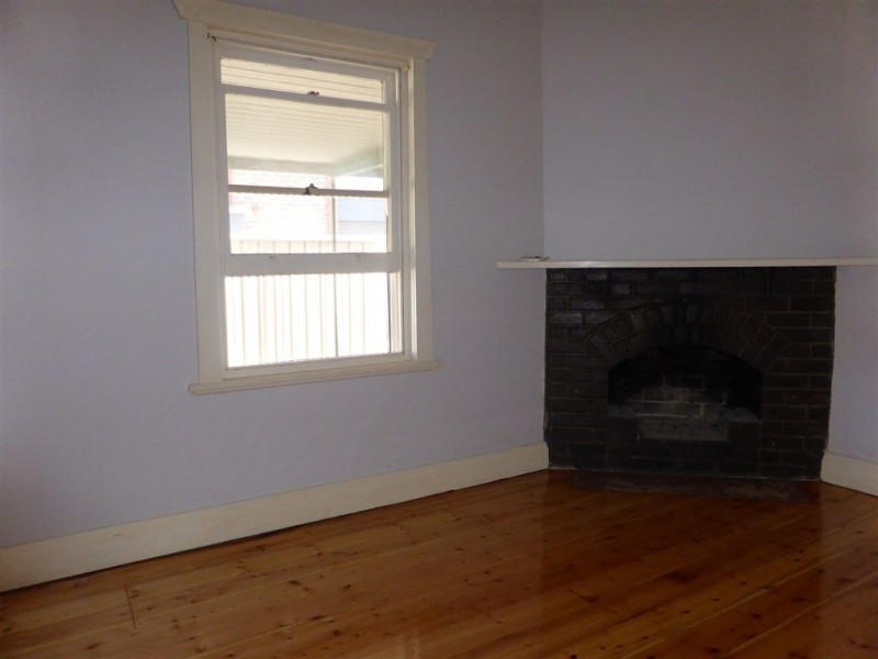 15 Fourth Avenue, Everard Park SA 5035