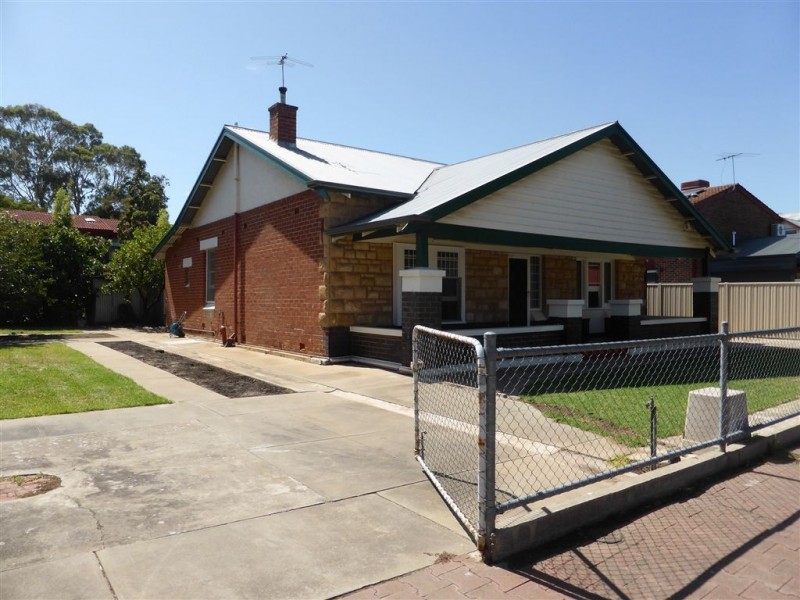 15 Fourth Avenue, Everard Park SA 5035