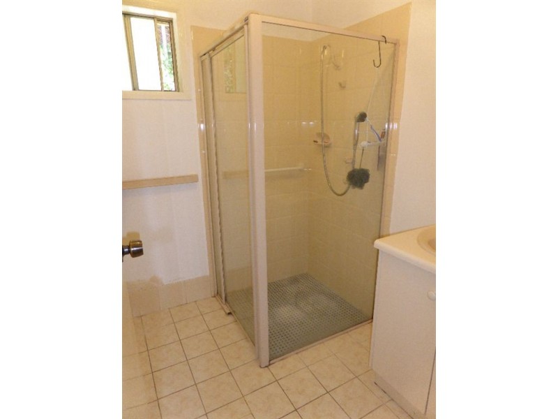 4 Fern Hill Rd, Bridgewater SA 5155