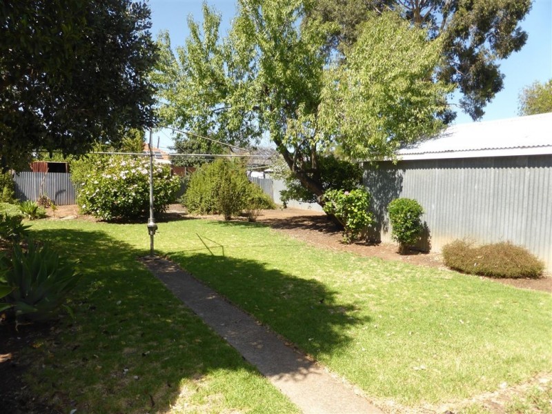 151 Kingston Avenue, Melrose Park SA 5039