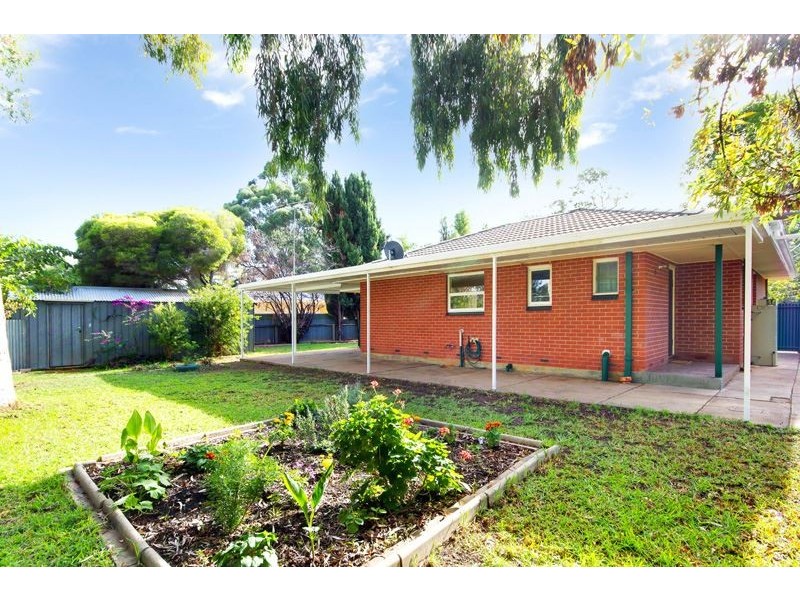 39 Arnold Drive, Hackham SA 5163